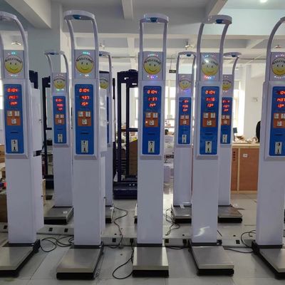 Μηχανή μέτρησης ύψους και βάρους από χάλυβα με λειτουργία νομίσματος με μέγεθος συσκευασίας 104*34*35cm