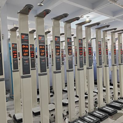 Υπερήχθης κλίμακας φαρμακείου με λειτουργία νομίσματος για ακριβή μέτρηση ύψους και βάρους του σώματος