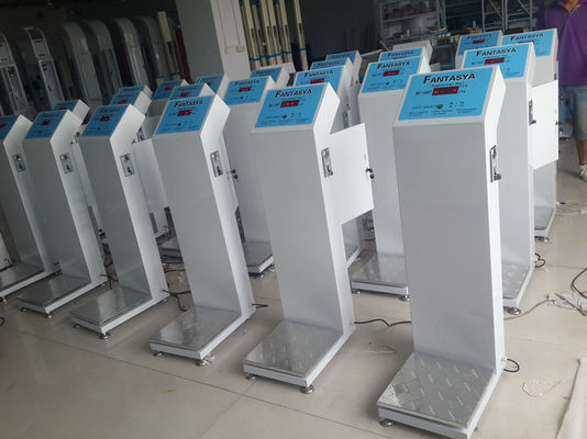 Ηλεκτρική τροφοδοσία AC 100-240V LED Display Coin Operated Baggage Scale για το σταθμό του αεροδρομίου