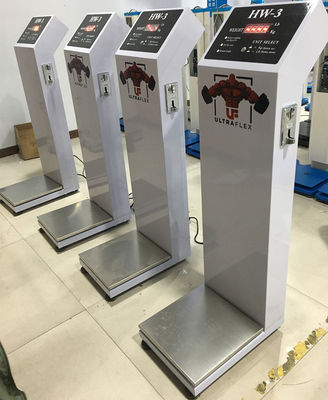Ακριβής εύρος βάρους 8-200kg Σκηνομετρία σώματος για γυμναστήριο με κερματομηχανή και συνολικό μέγεθος 34*50*123cm