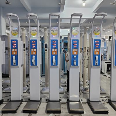 Πεδίο ύψους 60-200cm Ηλεκτρονική μηχανή BMI για ακριβή μέτρηση βάρους και ύψους